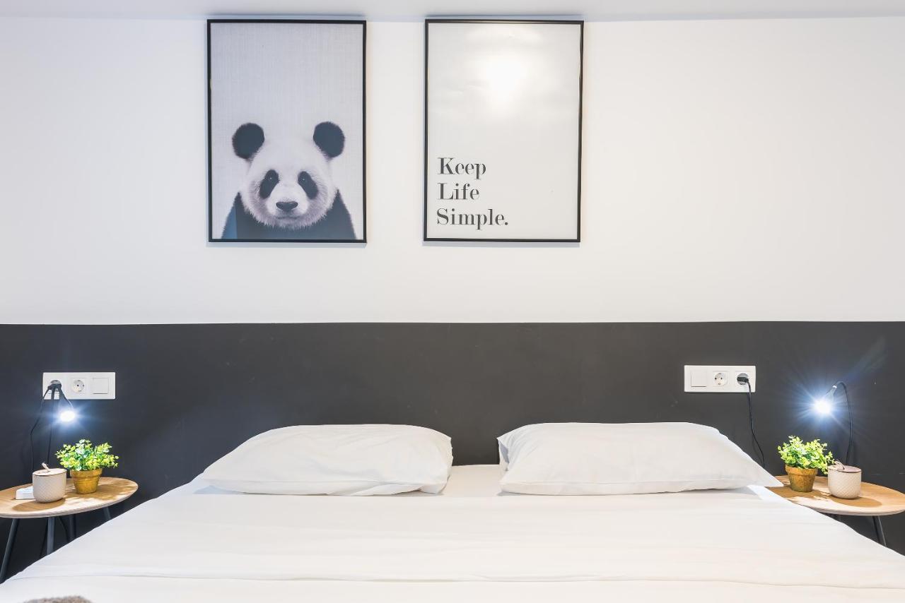 City Stroll Apartment Athena Bagian luar foto