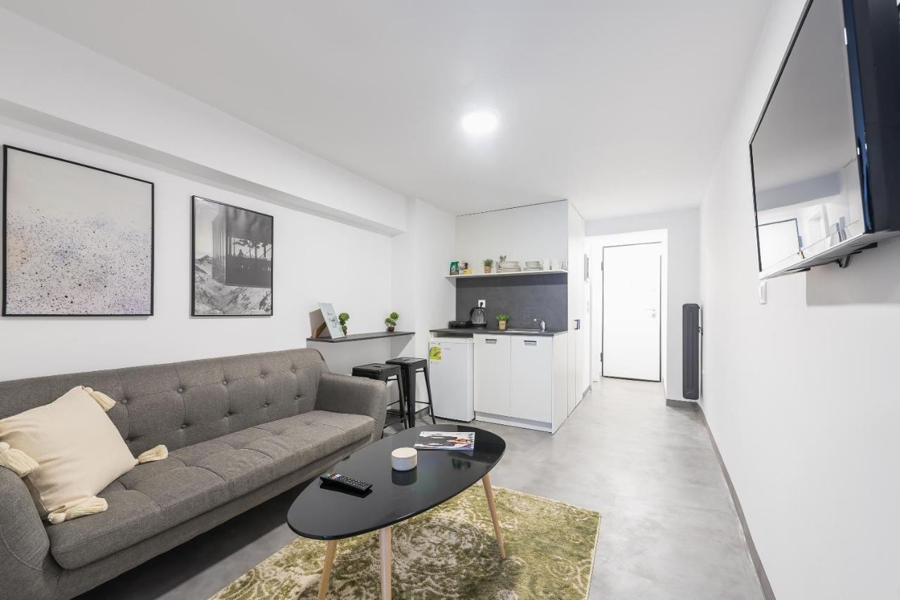City Stroll Apartment Athena Bagian luar foto