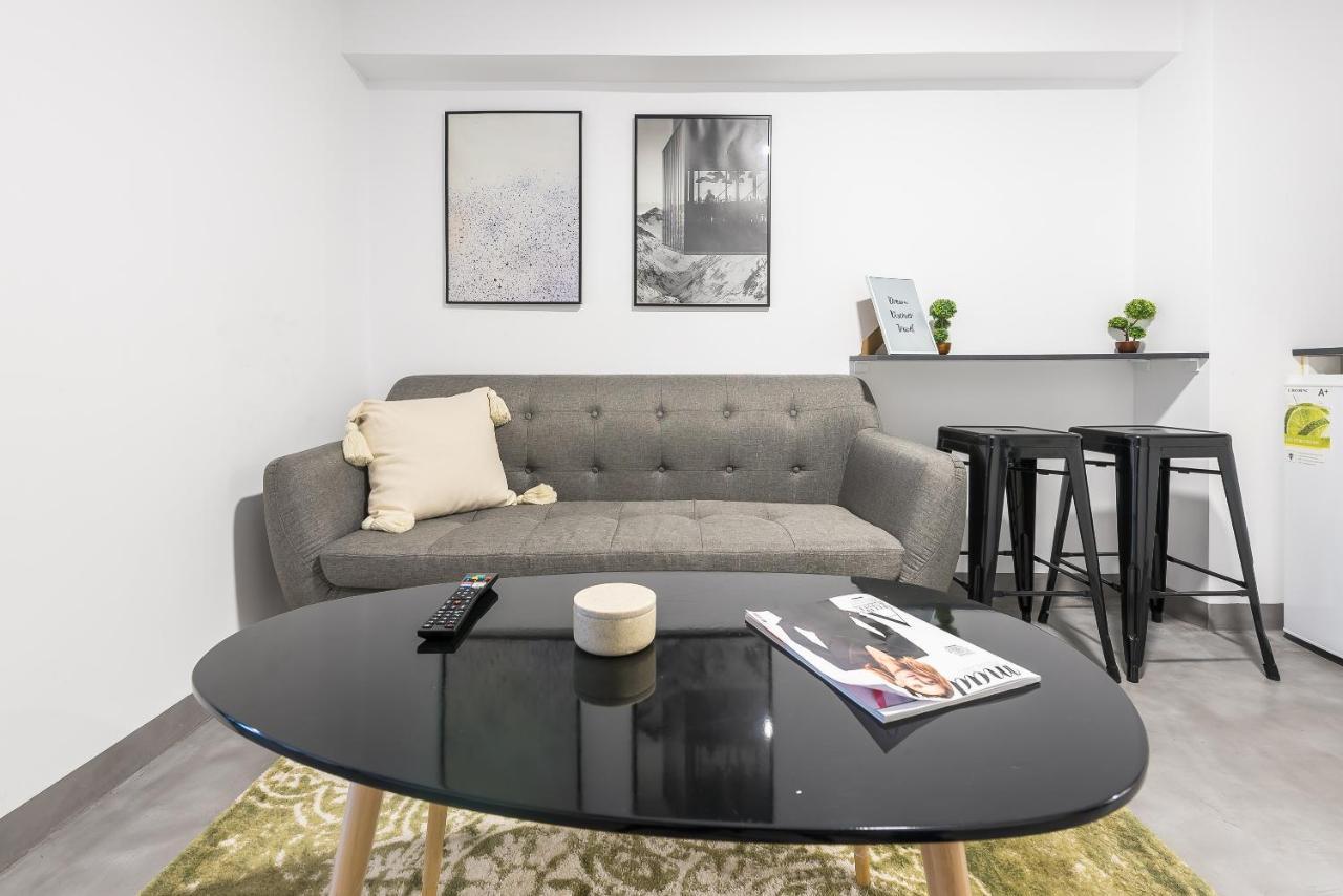 City Stroll Apartment Athena Bagian luar foto