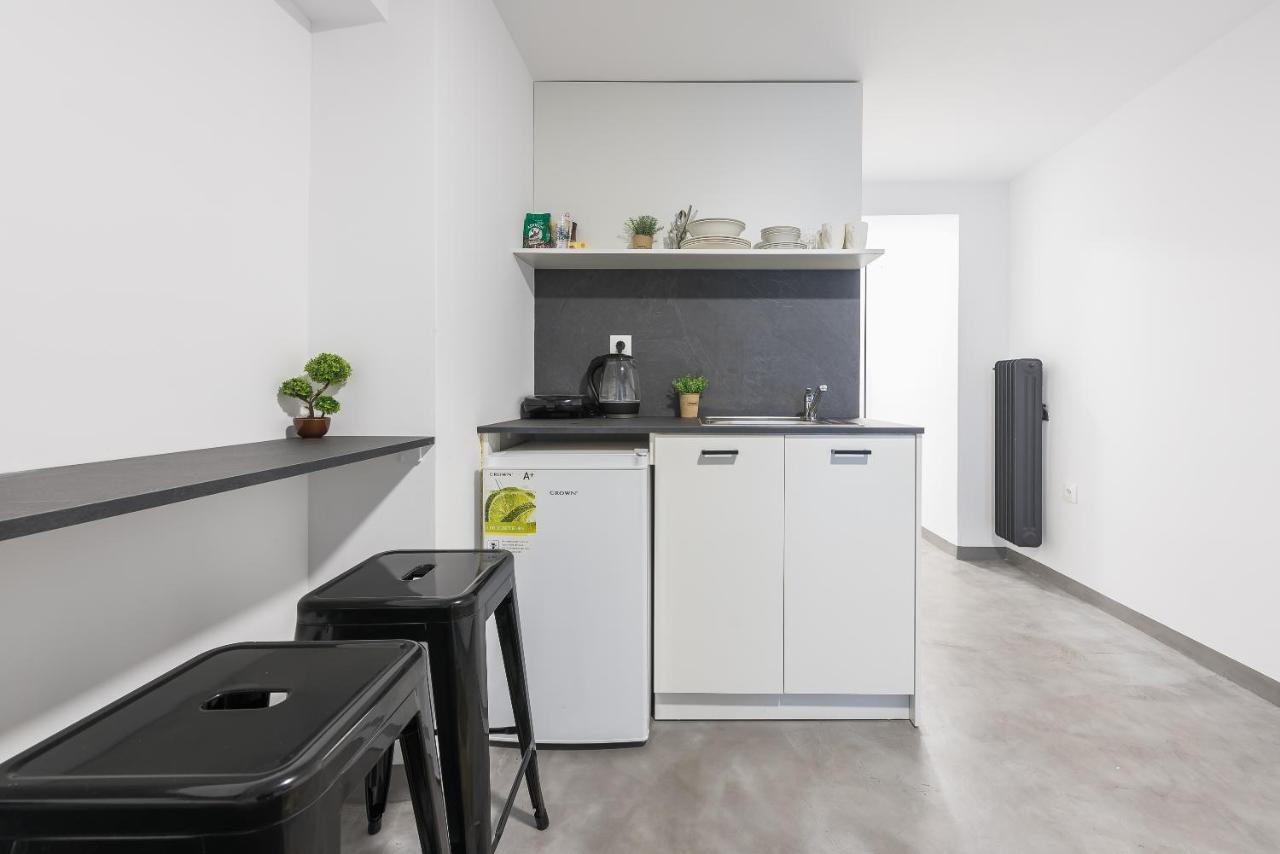 City Stroll Apartment Athena Bagian luar foto