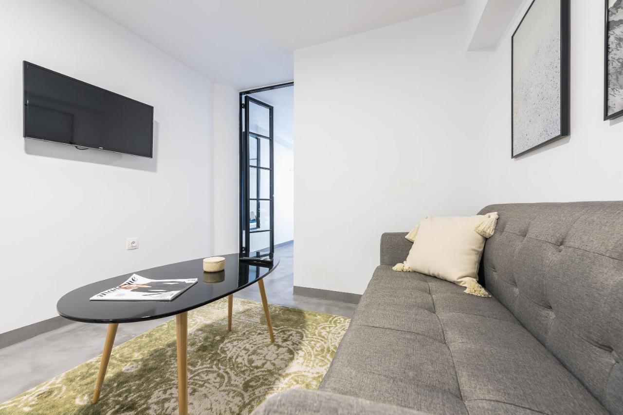 City Stroll Apartment Athena Bagian luar foto